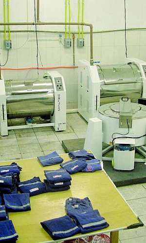 Lavanderia de uniformes industriais  Lavanderia de uniformes industriais