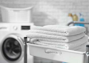 Lava e passa serviço de lavanderia Lava e passa serviço de lavanderia